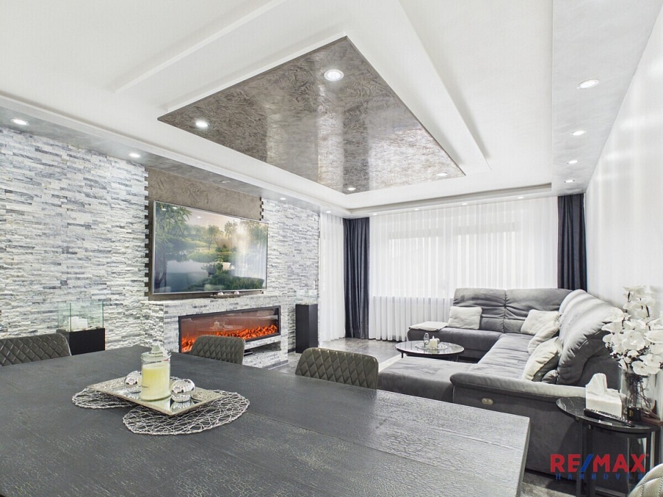 Real Estate Title Image Background