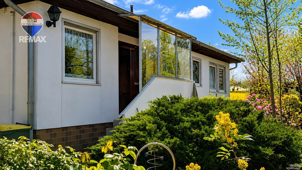 Real Estate Title Image Background