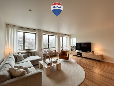 Urbanes 1-Zimmer-Apartment mit Elbblick und viel Licht - zur Eigennutzung oder Anlage