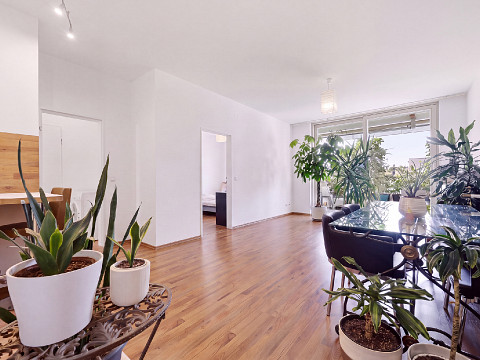 Dachterrassentraum - 2 Zimmer-Wohnung mit 30 qm Terrasse / auch gewerbl. nutzbar