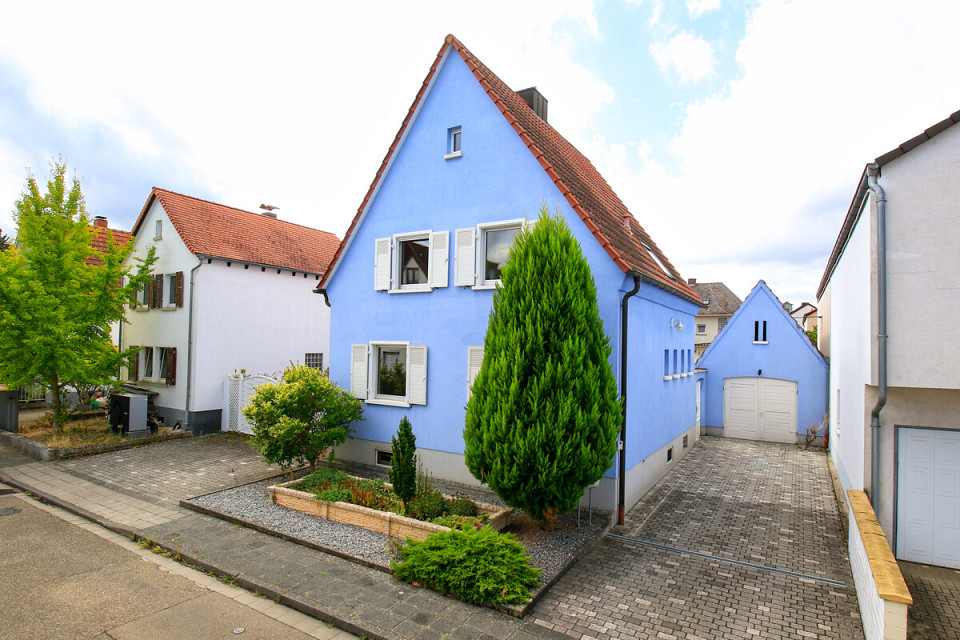 Real Estate Title Image Background